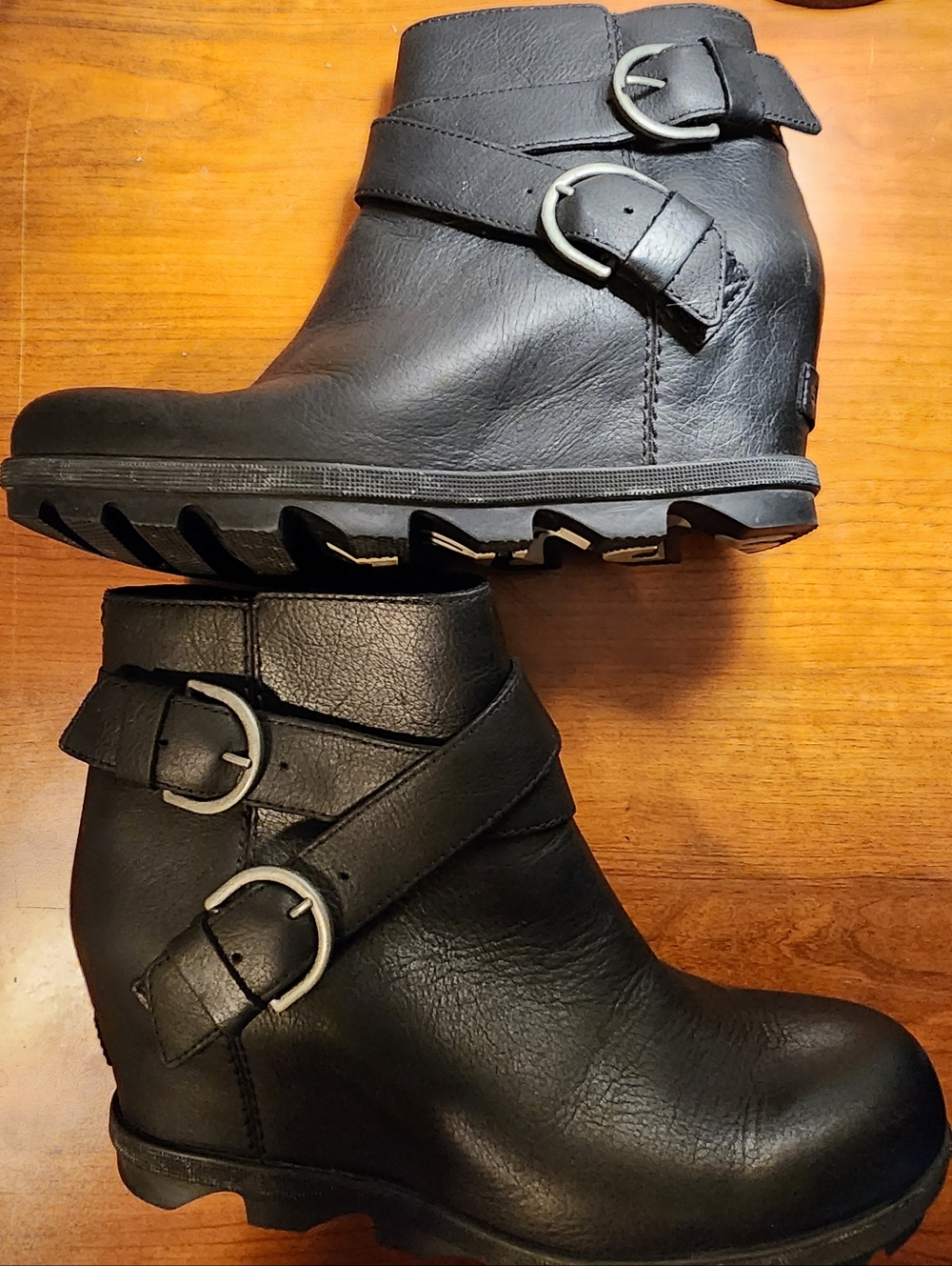 Sorel Women's Size 9.5 Wedge Bootie, Leather Ankle Boots with Buckle Straps